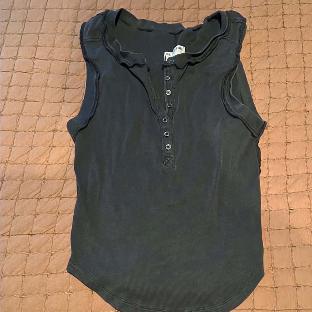 Sleeveless Black Top